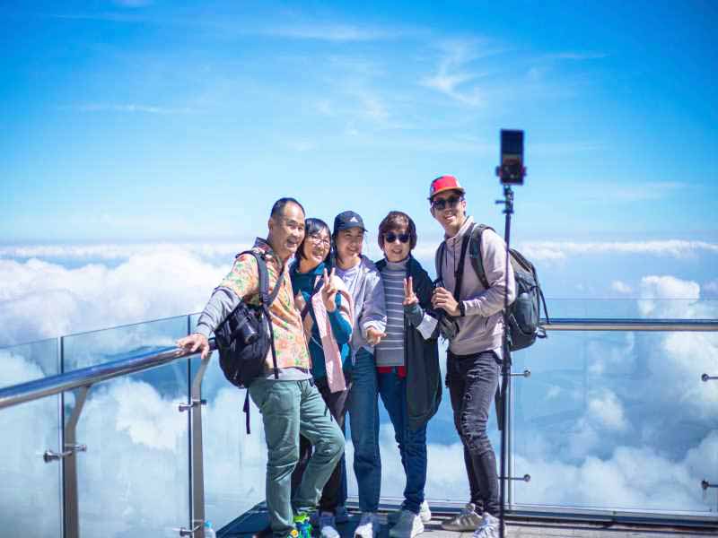 Sapa Tour 4 Nights 3 Days - Departure By Night Train - Fansipan Mountain